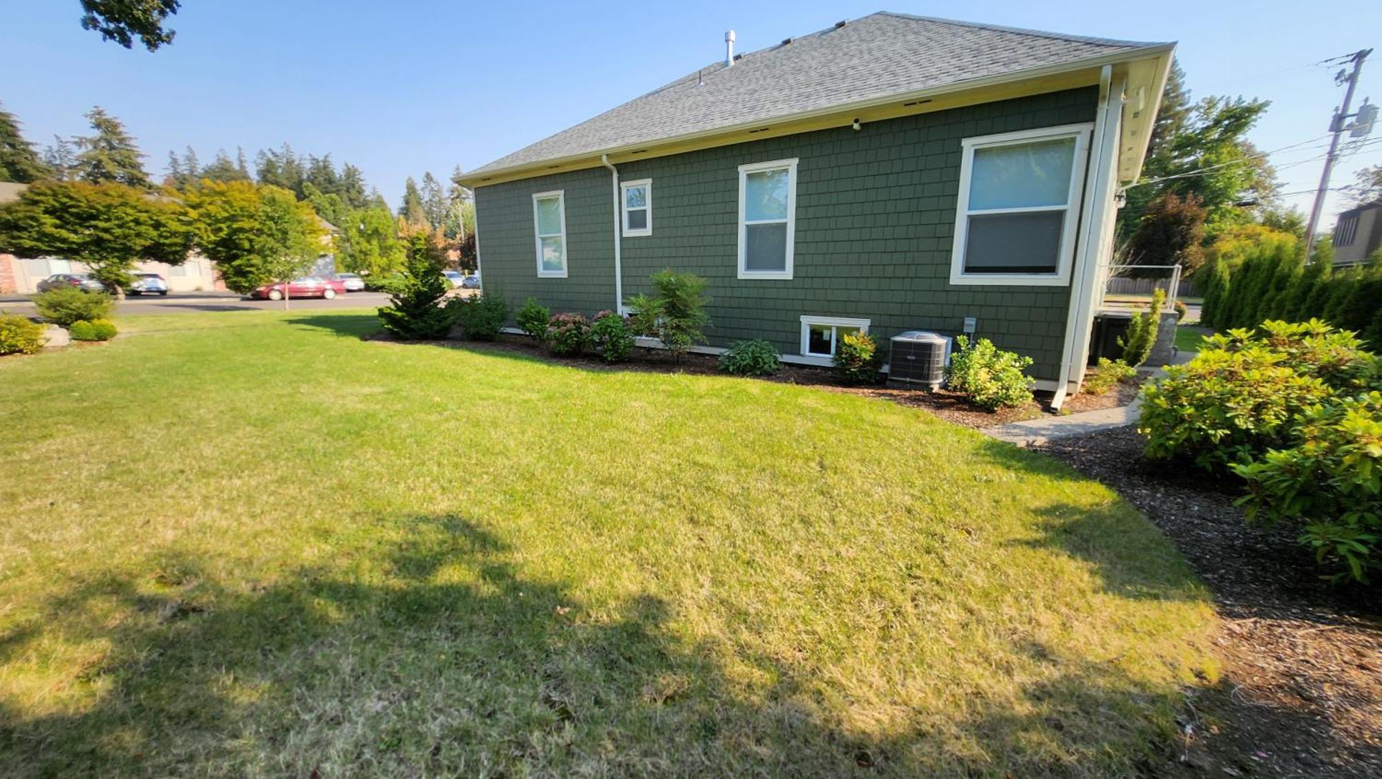 The 1908 Bungalow Sublimity Exterior photo